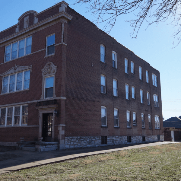 105000 | 5858 Cates Ave., St. Louis MO 63112