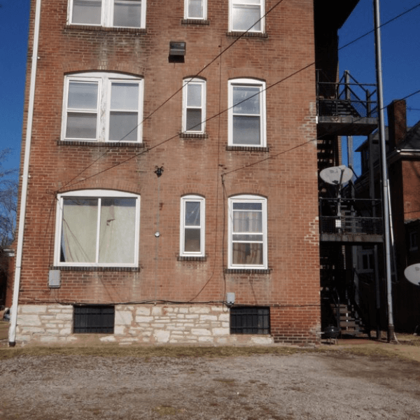 105000 | 5858 Cates Ave., St. Louis MO 63112