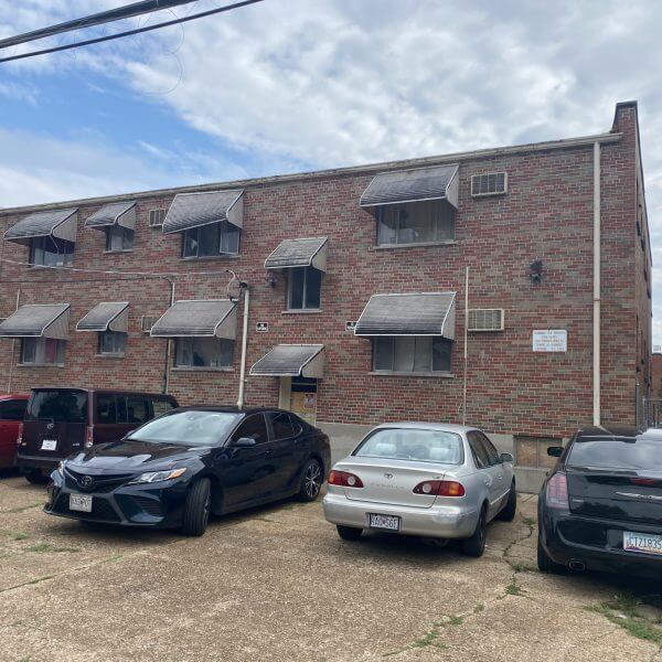 470000 | 1108 Bates St., St. Louis, MO 63111