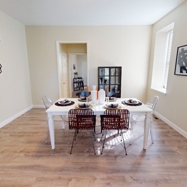 594900 | 4358 Vista Avenue, St. Louis, MO 631104358 Vista formal dining room