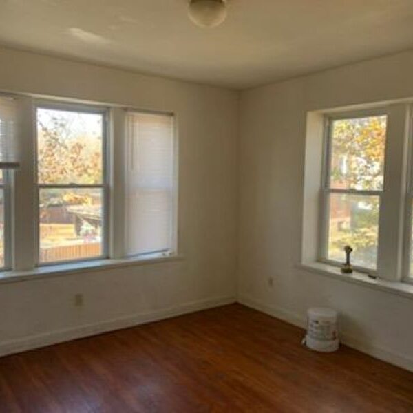 265000 | 3323 Osage St, St. Louis, MO 631183323 Osage room with two windows with the blinds open