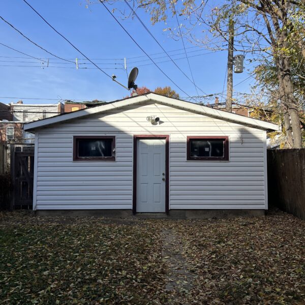 189000 | 3735 Virginia Ave, St Louis, Missouri 631183735 Virginia close up of the garage from the backyard