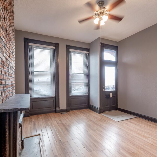 699000 | 1133-1135 Talmage Ave., St. Louis, MO 631101133-1135 Talmage living room area showing the entrance doorway