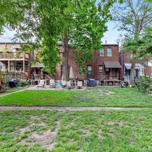 629000 | 4260 Castleman Ave., St. Louis, MO 631104260 Castleman backyard from the fence showing the back exterior of the building