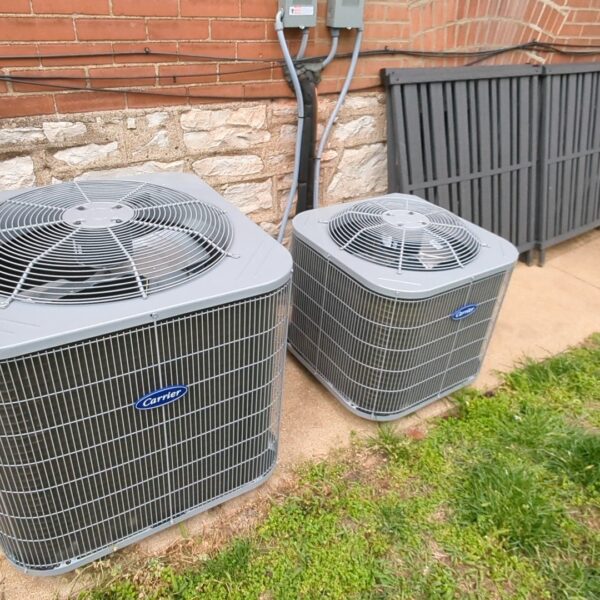 875000 | 6432 Alamo Ave., St Louis, MO 631056432 Alamo Exterior central ac units