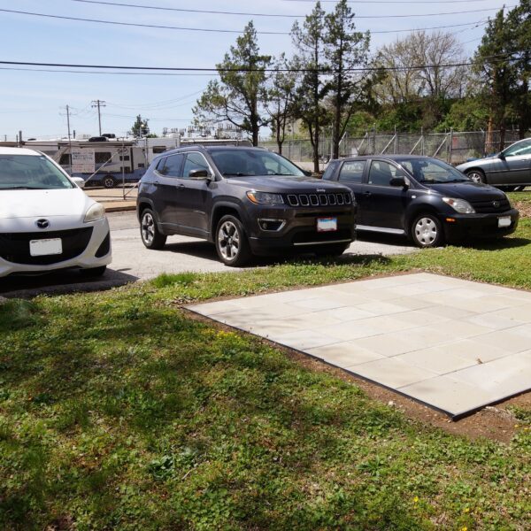 359000 | 4934 Kemper Ave., St. Louis, MO 631394934 Kemper back exterior patio and parking area