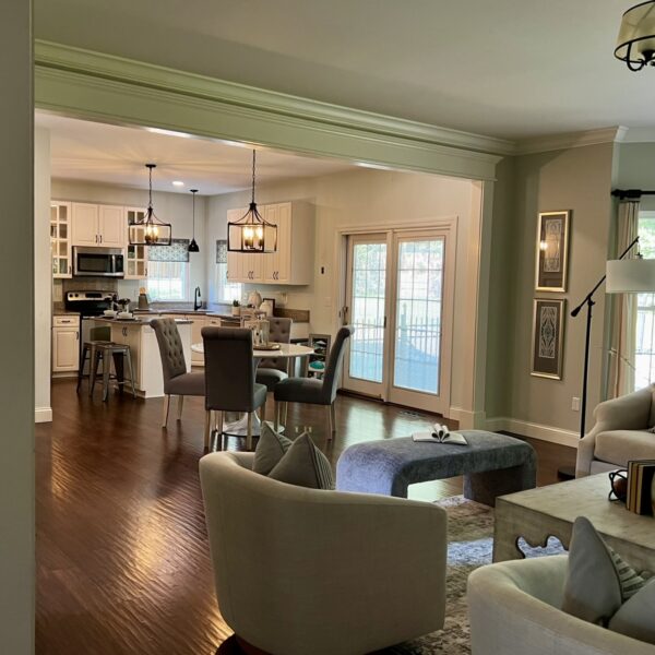 695000 | 1034 Huthmaker Ave, Kirkwood, Missouri 631221034 Huthmaker main level from the living room showing the kitchen area