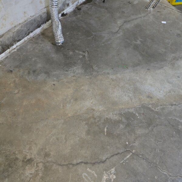 299000 | 7118 Amherst Ave., University City, MO 631307118 Amherst basement poured concrete flooring