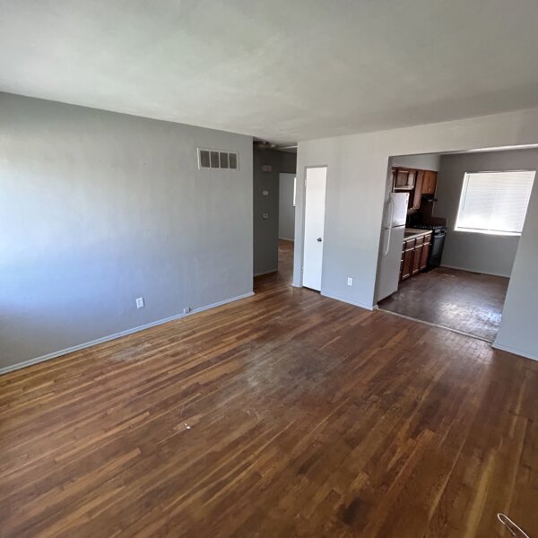 965000 | 1209-13 Chambers Rd, Ferguson, MO 631351209-13 Chambers living room with a view of the kitchen area