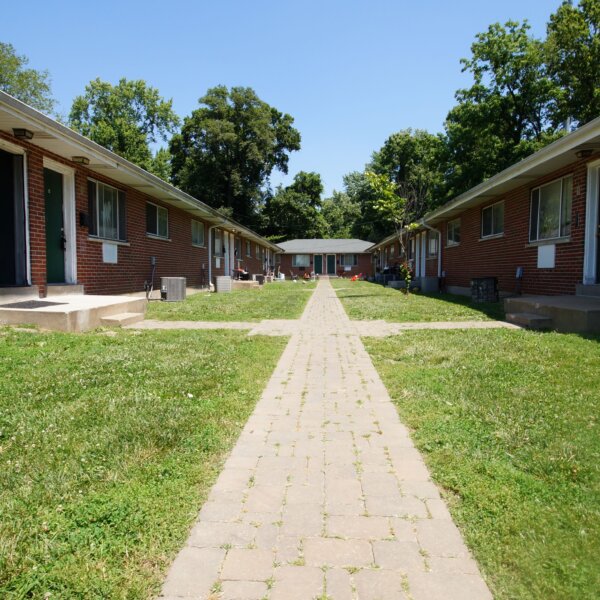 965000 | 1209-13 Chambers Rd, Ferguson, MO 631351209-13 Chambers lower angled look at the full courtyard