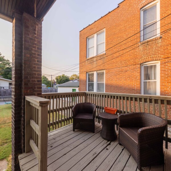 265000 | 5923 South Kingshighway Blvd, St Louis, Missouri 631095923 S Kingshighway lower unit deck