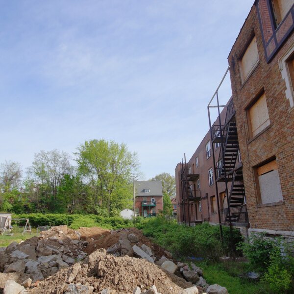 1400000 | 5315 Cabanne Ave, St. Louis, MO 63112