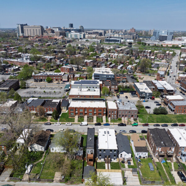 434900 | 4322 Swan Ave, St. Louis, MO 63110