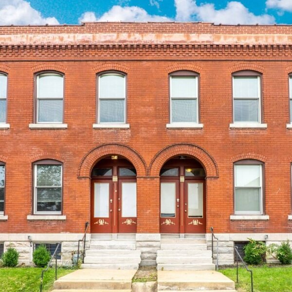 899000 | 4316 Chouteau Ave, St. Louis, MO 63110