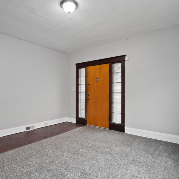 420000 | 711 Decatur Street, St. Charles, MO 63301