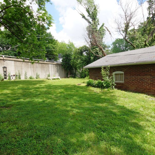495000 | 7333 Lindell Blvd, St. Louis, MO 63130