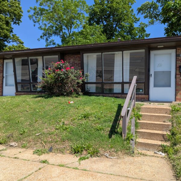 175000 | 9433 Page Avenue, St. Louis, MO 63132