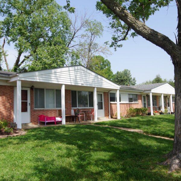 499000 | 229 Solon Dr, St. Louis, MO 63021