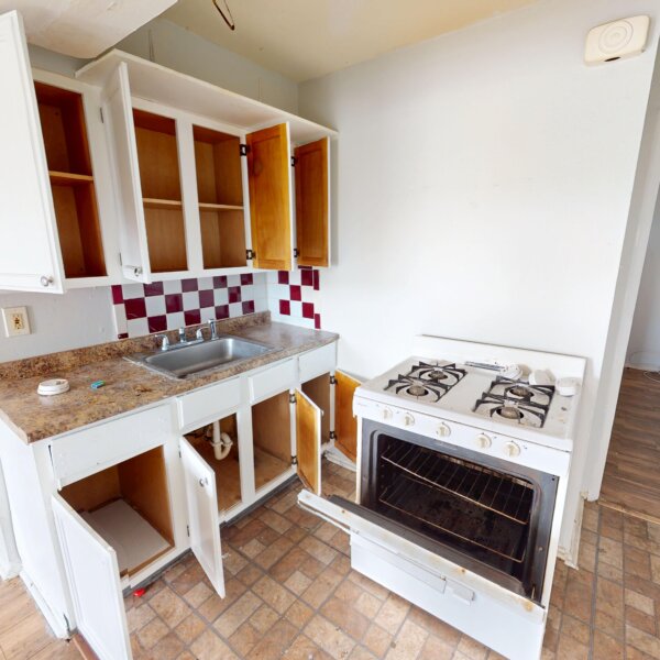 175000 | 9433 Page Avenue, St. Louis, MO 63132