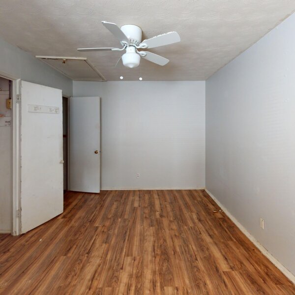 175000 | 9433 Page Avenue, St. Louis, MO 63132