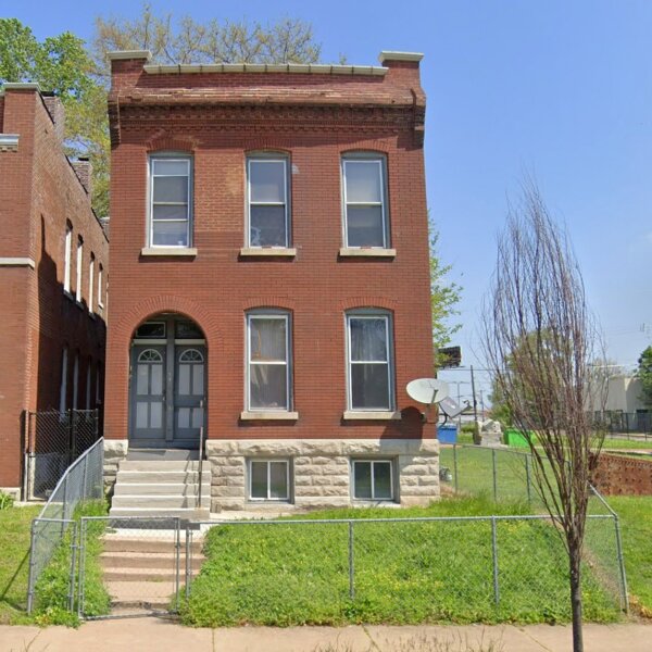 399000 | 4247 Chouteau Avenue, St. Louis, Missouri 63110