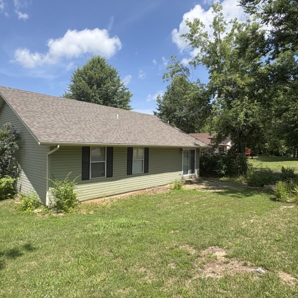 325000 | 610 Lakewood Drive, Lake St. Louis, Missouri 63367