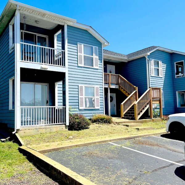 1500000 | 801 West Walnut Street, Desloge, Missouri 63601