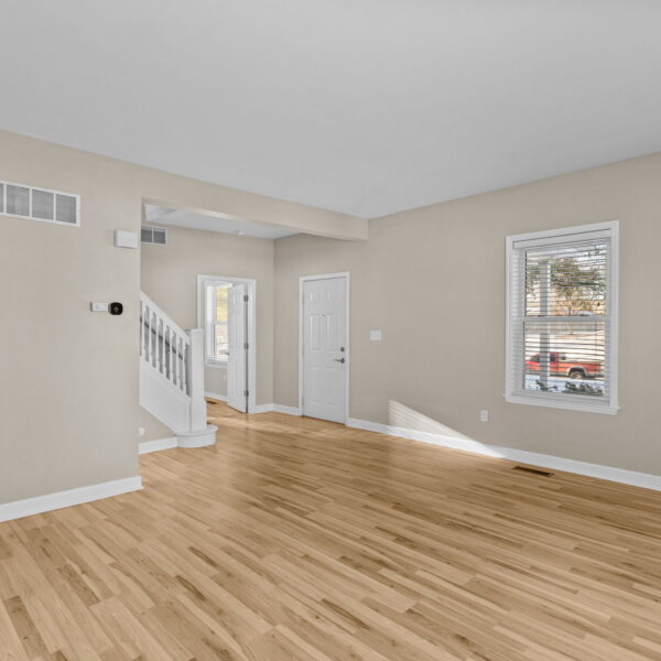 245000 | 2438 Creve Coeur Mill Rd, Maryland Heights, Missouri 63043