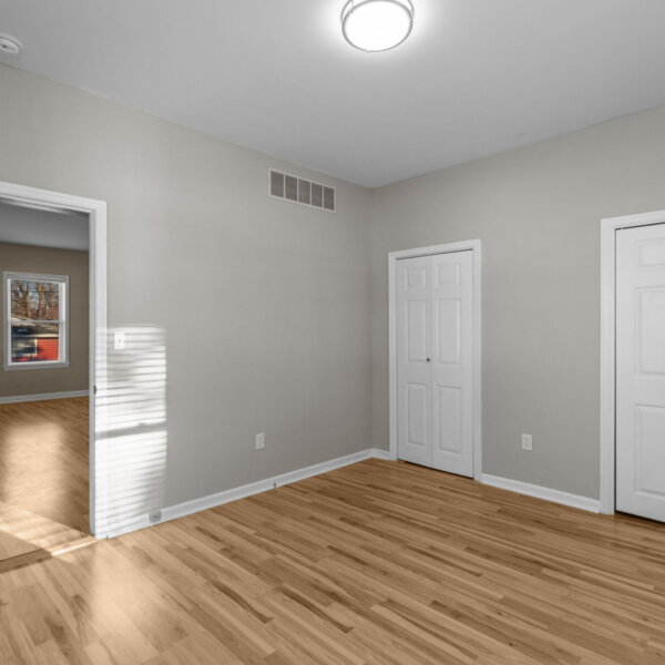 245000 | 2438 Creve Coeur Mill Rd, Maryland Heights, Missouri 63043