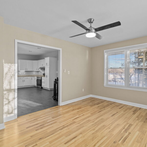 245000 | 2438 Creve Coeur Mill Rd, Maryland Heights, Missouri 63043