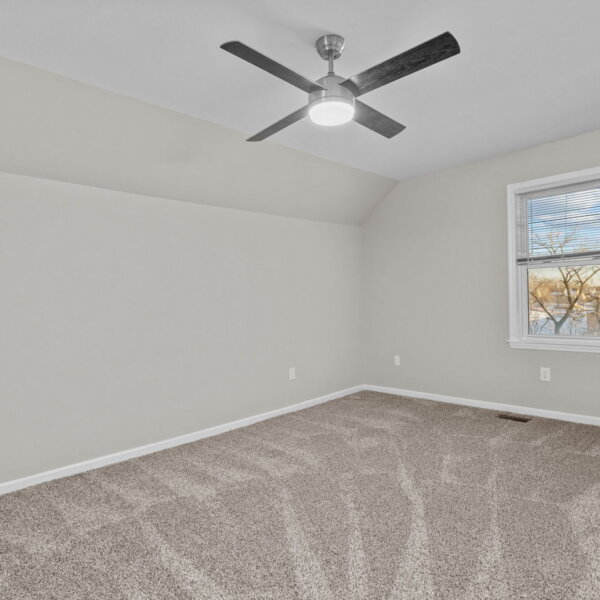 245000 | 2438 Creve Coeur Mill Rd, Maryland Heights, Missouri 63043