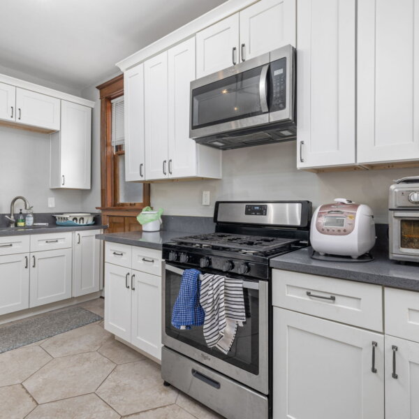 299000 | 3961 Shaw Boulevard, St Louis, MO 63110