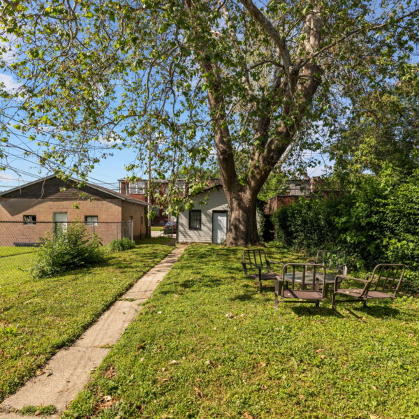 299000 | 3961 Shaw Boulevard, St Louis, MO 63110