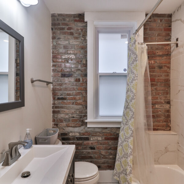 645000 | 3904 Shaw Boulevard, St Louis, MO 63110