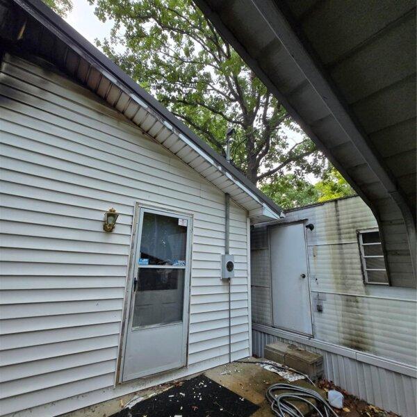 52000 | 10021 Lark Rd, Potosi, MO 63664