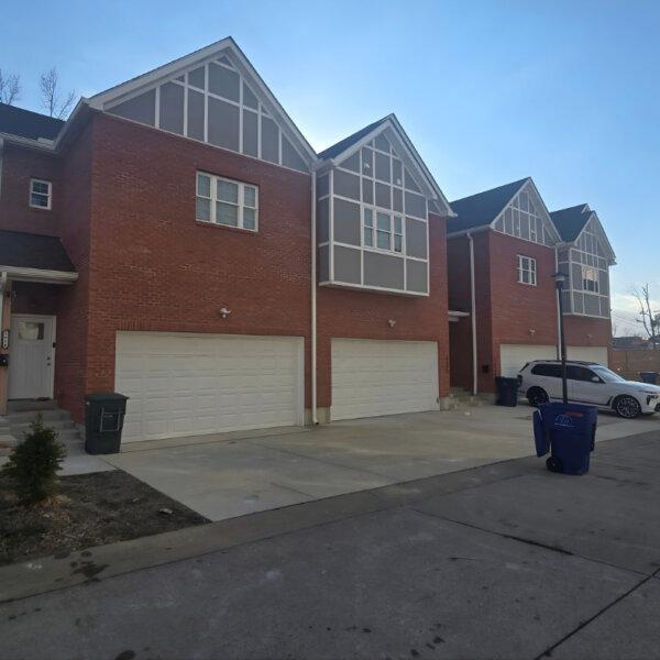 98000 | 5400-5406 Delmar Place Court, St. Louis, MO 63112