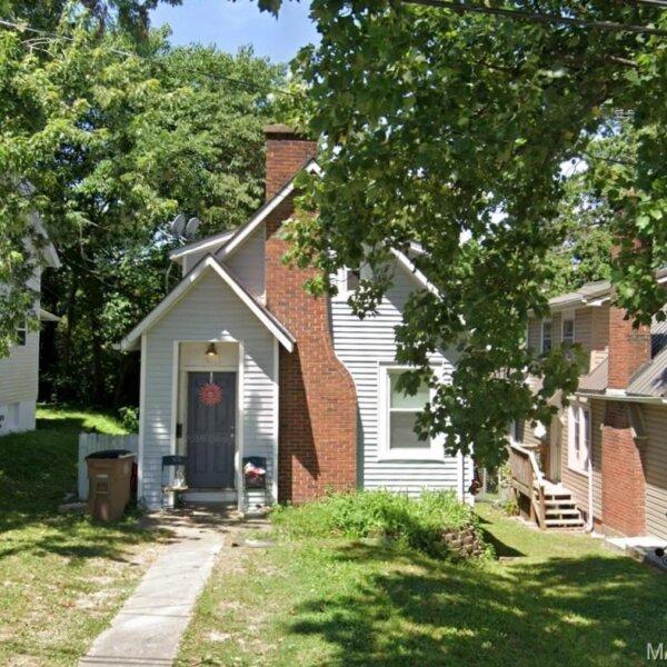 3250000 | 26 N Pacific Street, Cape Girardeau MO 63701