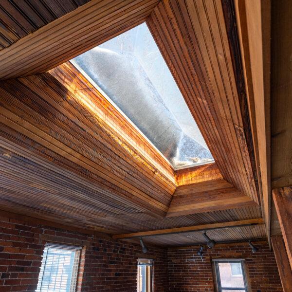 1025000 | 4400 Laclede Ave, Saint Louis, MO 63108