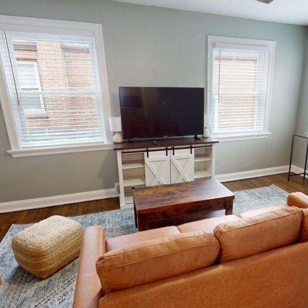 189000 | 6750 Julian Avenue, St Louis MO 63130