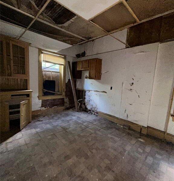 44900 | 3734 Minnesota Avenue, St Louis MO 63118