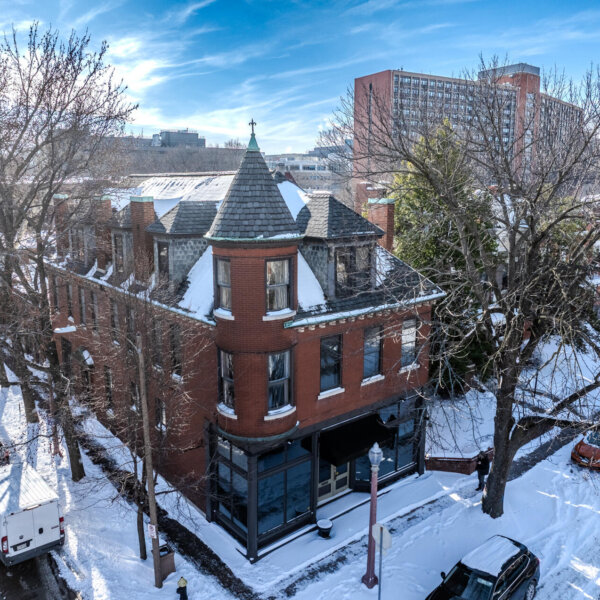 1025000 | 4400 Laclede Ave, Saint Louis, MO 63108