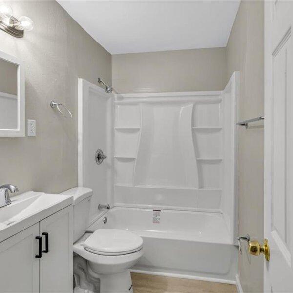 164900  | 3368 Suncrest Avenue, Breckenridge Hills MO 63114