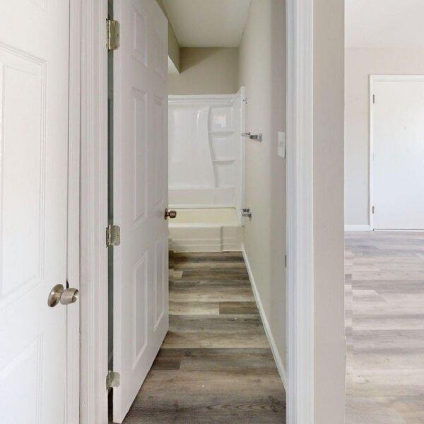 2375000 | 4 Bruce Dr., Florissant, MO 63031