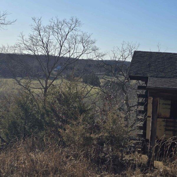 125000 | 8490 Red Bud Ln, Dittmer, MO 63023