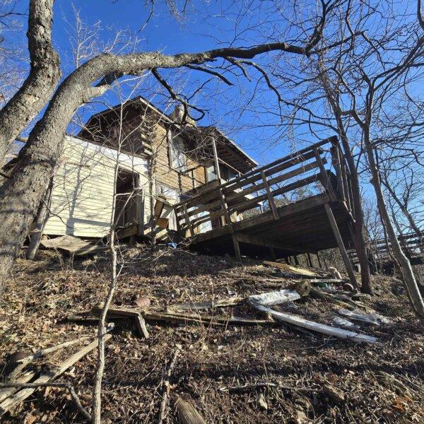 125000 | 8490 Red Bud Ln, Dittmer, MO 63023