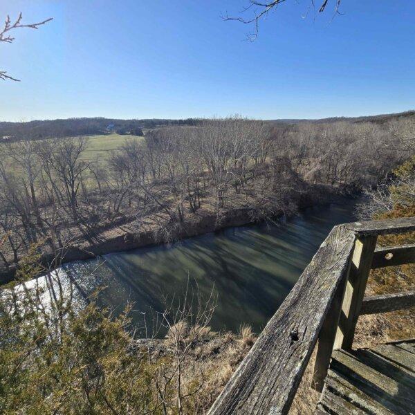 125000 | 8490 Red Bud Ln, Dittmer, MO 63023