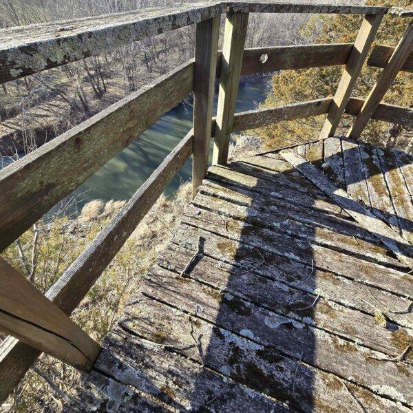 125000 | 8490 Red Bud Ln, Dittmer, MO 63023