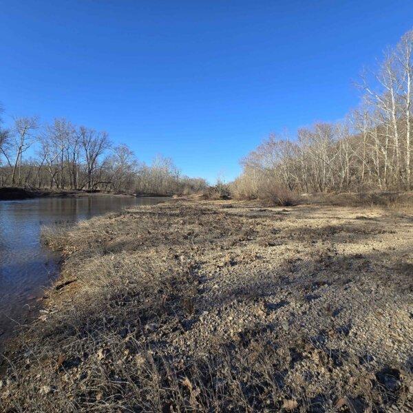 125000 | 8490 Red Bud Ln, Dittmer, MO 63023