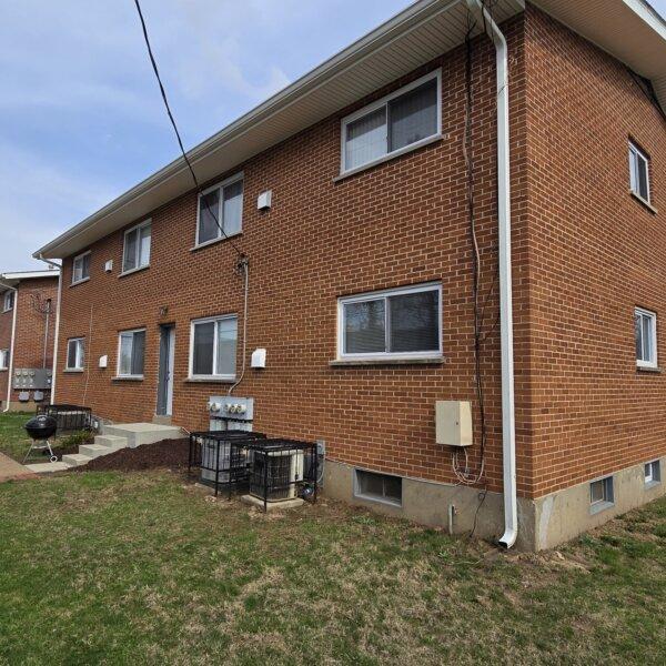 375000 | 3 Bruce Dr., St. Louis MO 63031