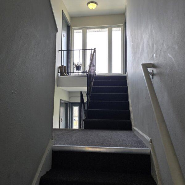 375000 | 2 Bruce Dr., St. Louis MO 63031